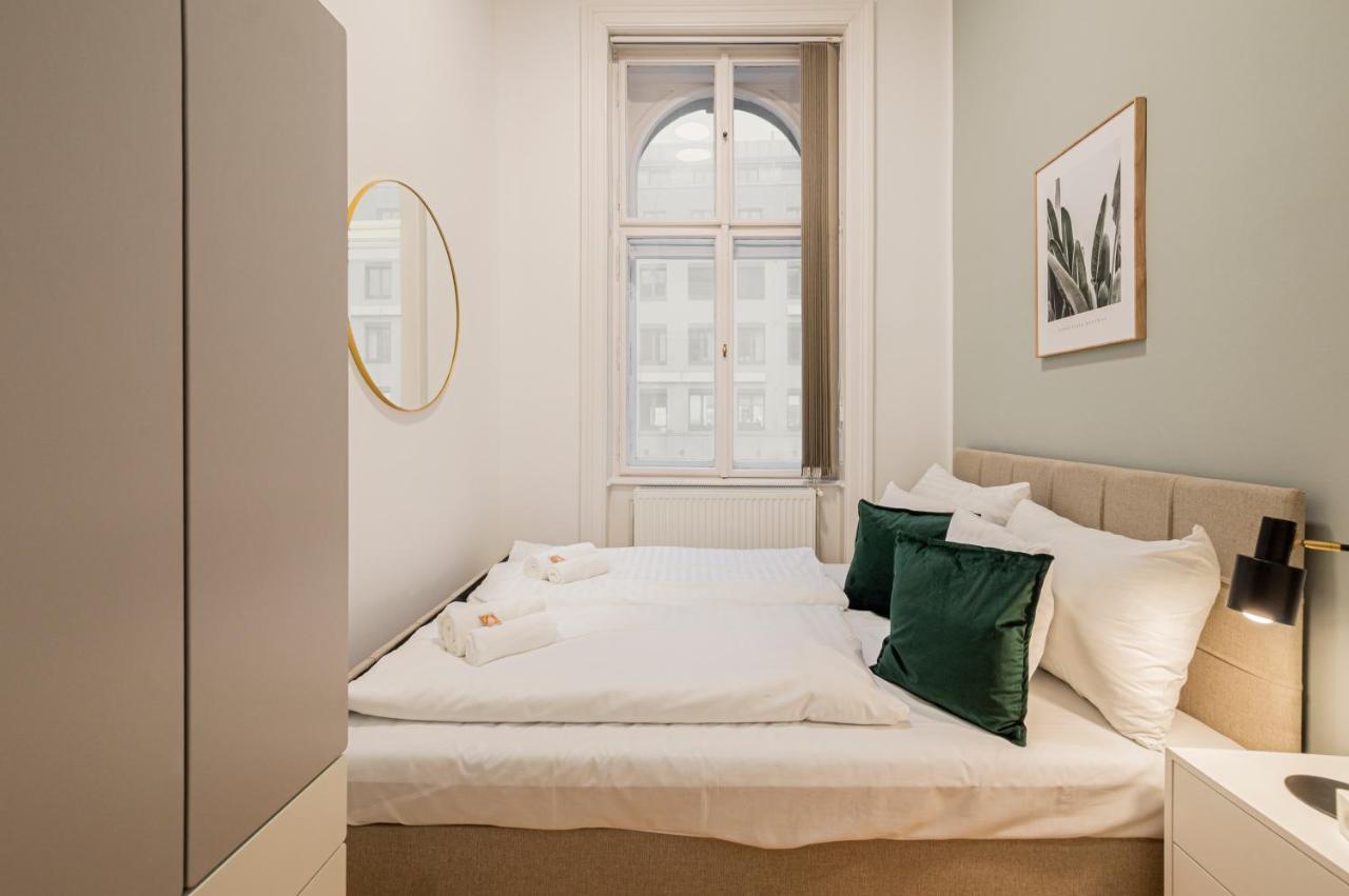 Charming Apt Perfect For 4-6 Tram, Self-Checkin 维也纳 外观 照片